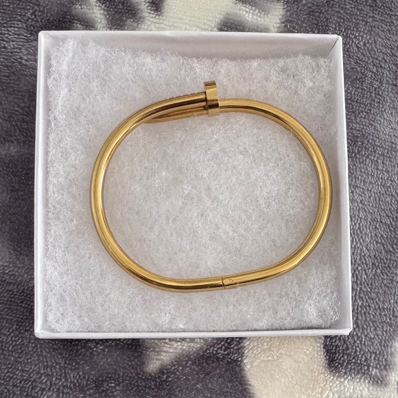 Fashion Nail Bangle Bracelet NEW - Picture 4 of 7